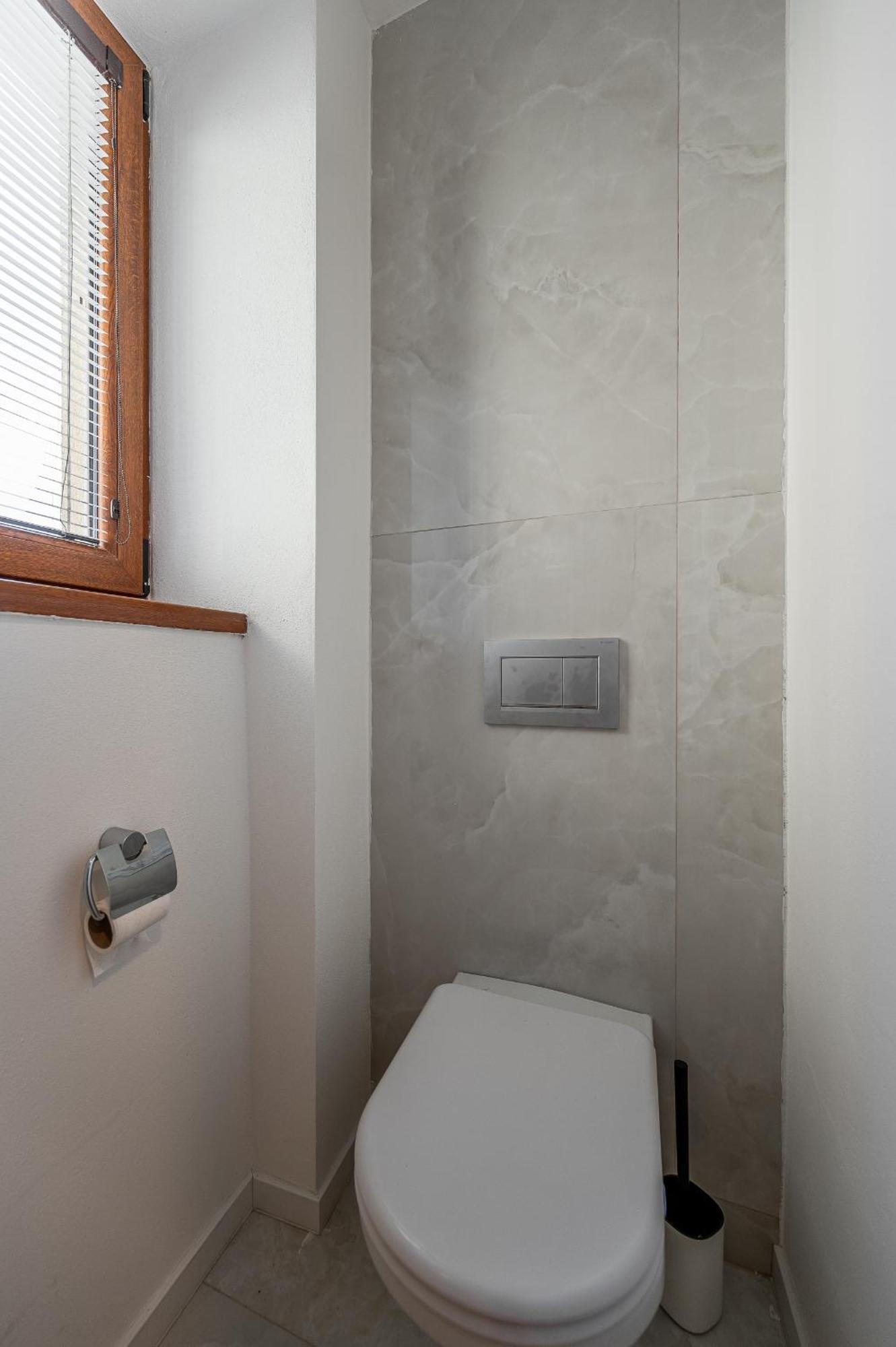 3 Room Private Flat Kosice City Center Fresh And New! エクステリア 写真